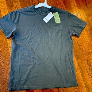 Brand new men’s t shirt